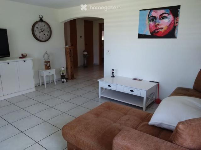 4.5 Zimmer Wohnung in Zweifamilienhaus