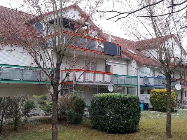 4,5 Zimmer Wohnung mit Balkon, Garage & zusätzlichem Hobbyraum