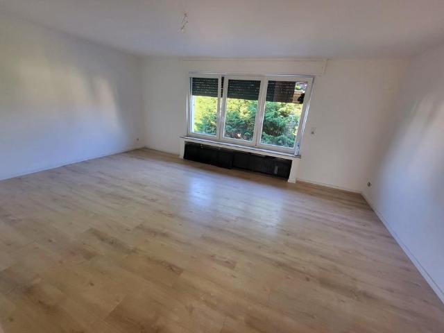 4,5 Zimmer Wohnung mit Balkon Kernsaniert Anliergerstr