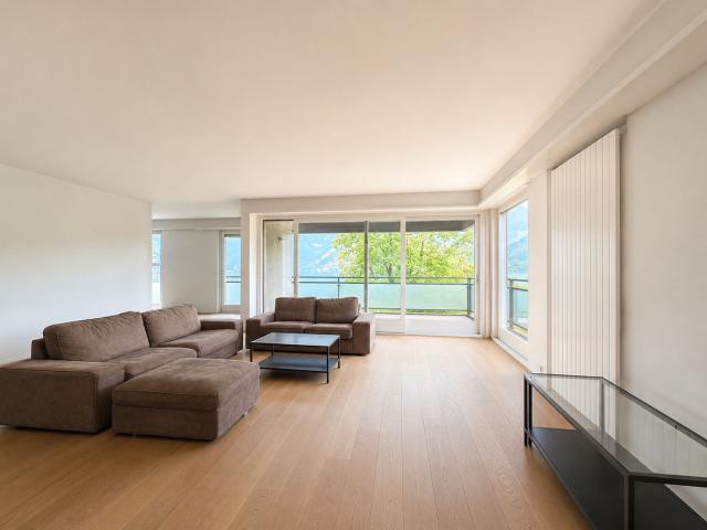 4,5 Zimmer Wohnung mit Blick auf den See in Lugano Loretto