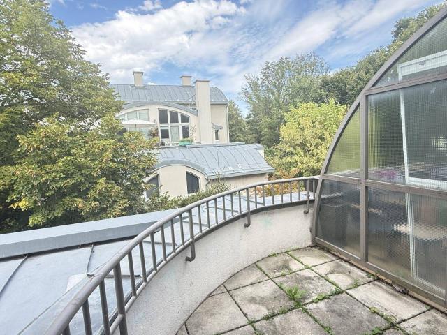 4,5 Zimmer Wohnung mit FREIFLÄCHE in ruhiger Lage nahe dem Auhofcenter / Hadersdorf!