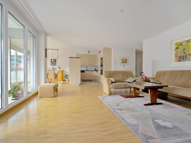 4.5 Zimmer Wohnung mit guten Anbindungen in die Stadt Bern