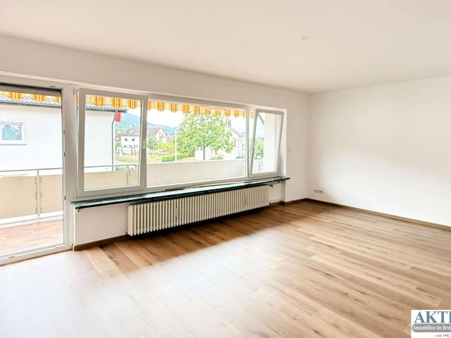 4,5 Zimmer Wohnung mit großem Balkon in ruhiger Wohnlage von Waldkirch