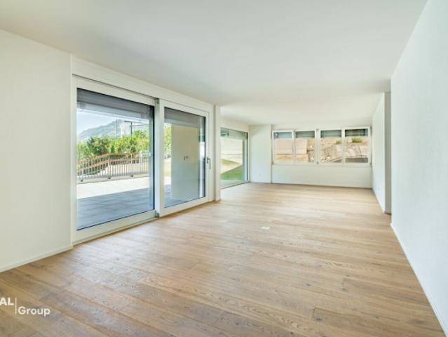 4.5 Zimmer Wohnung mit grossem Wohnbereich und eigenem Gartenanteil A 2.1