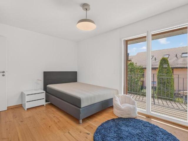 4,5 Zimmer Wohnung mit Privatgarten in Morrens