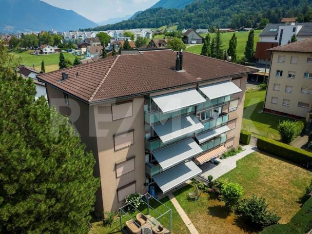 4.5 Zimmer Wohnung mit sonnigem Balkon und hochwertiger Ausstattung in Buttikon SZ zu kaufen!