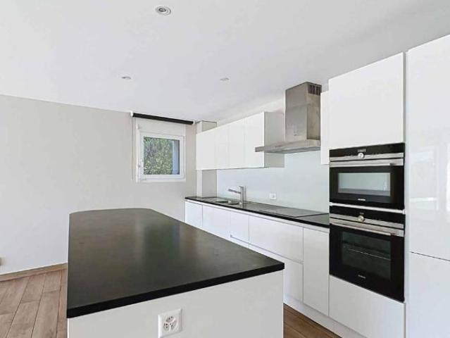 4.5 Zimmer Wohnung mit Terrasse in Begnins