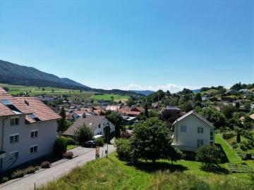 4.5 Zimmer Wohnung mit Terrasse und exklusivem Garten