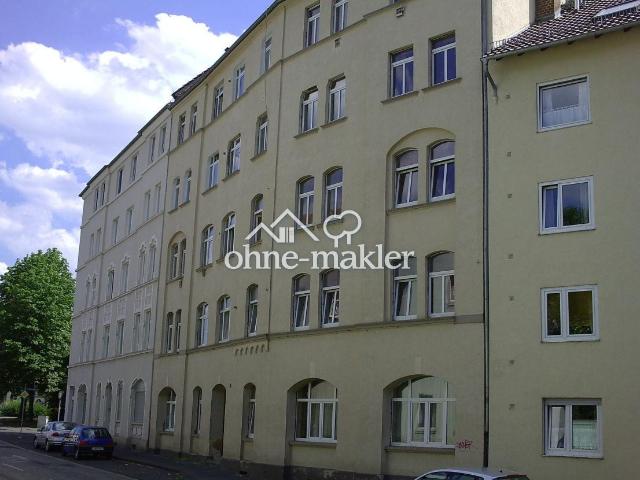4 5 Zimmer Wohnung mit 110m² im 2.OG in Kassel Miete oder Mietkauf €400+NK