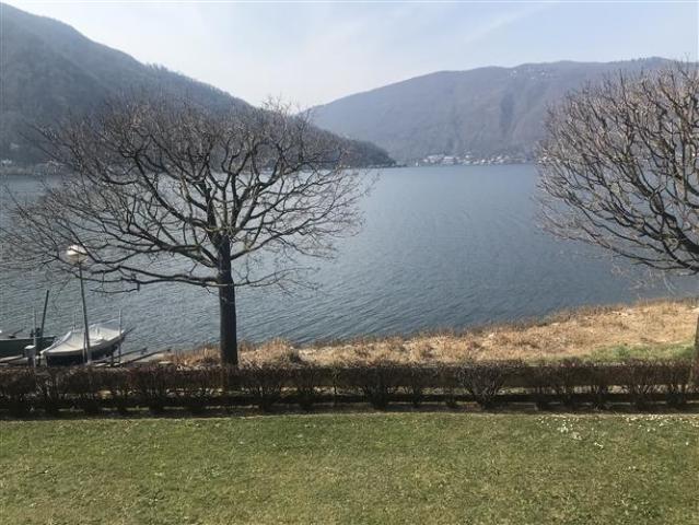 4.5 Zimmer Wohnung, Wohnung mit Blick auf den See, appartamento 4,5 locali fronte lago a Maroggia, Ticino