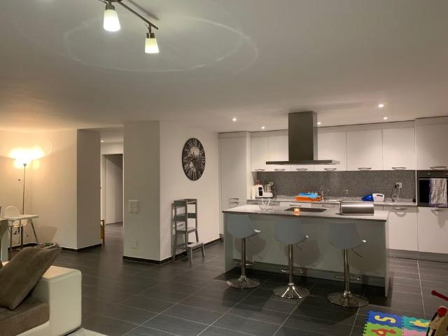 4.5 Zimmer, 143 m², 1. Stock