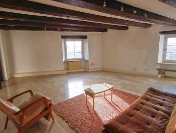 4.5 Zimmer, 140 m², 1. Stock