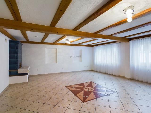4.5 Zimmer, 140 m², 2. Stock