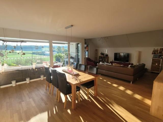 4.5 Zimmer, 147 m², 2. Stock