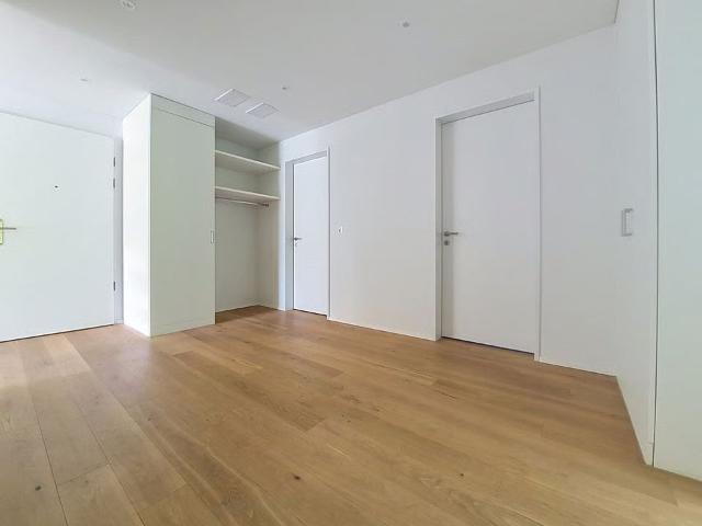 4.5 Zimmer, 144 m², EG