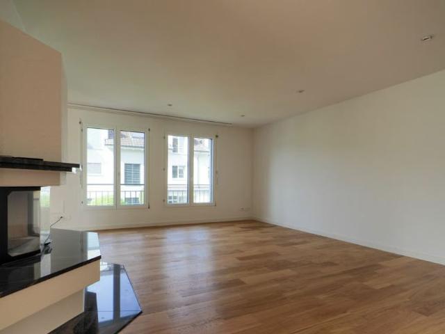 4.5 Zimmer, 144 m², 1. Stock