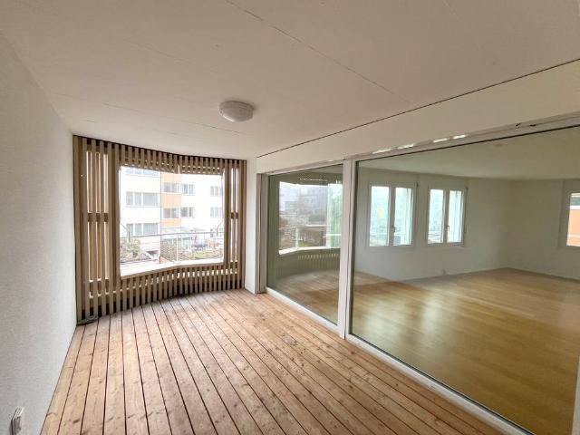 4.5 Zimmer, 144 m², 1. Stock
