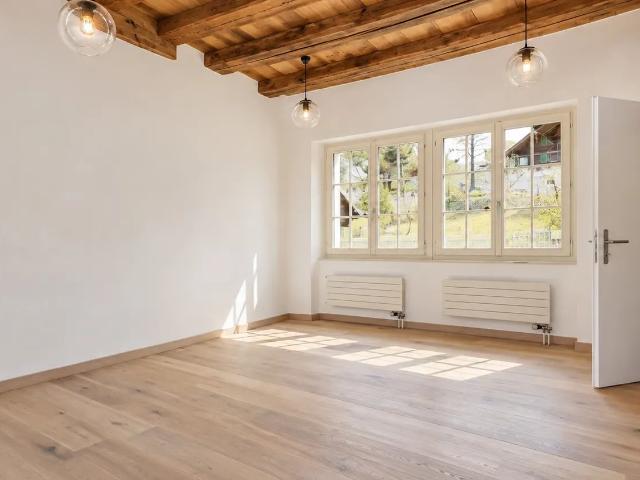 4.5 Zimmer, 146 m², 1. Stock