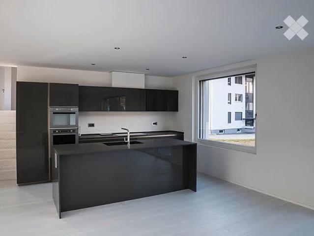 4.5 Zimmer, 146 m²