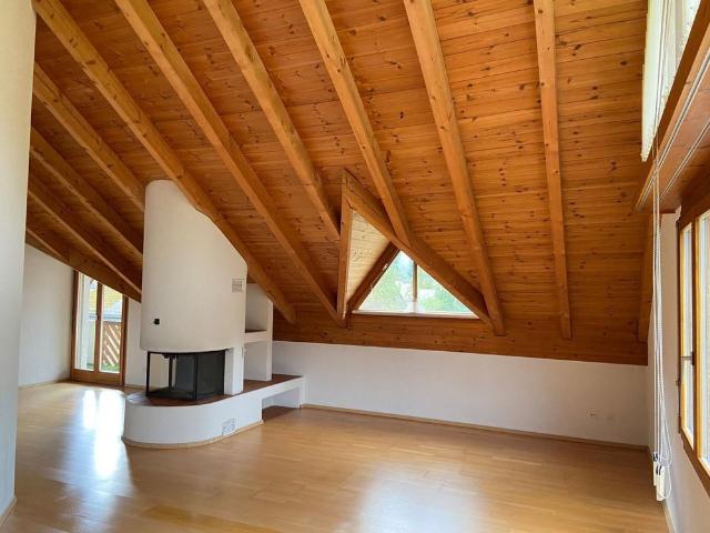 4.5 Zimmer, 148 m², 2. Stock