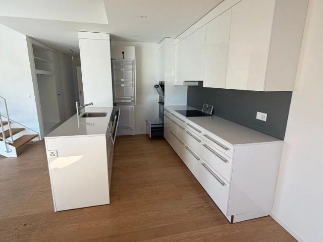 4.5 Zimmer, 148 m², 2. Stock