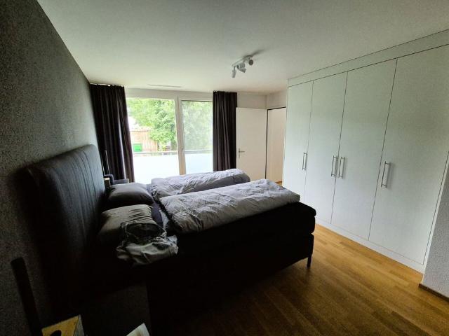4.5 Zimmer, 150 m², 1. Stock