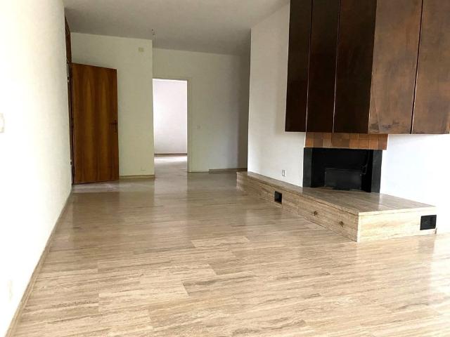 4.5 Zimmer, 150 m², 1. Stock