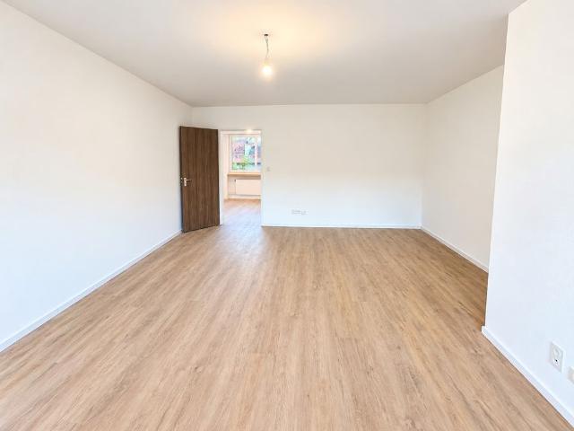 4.5 Zimmer, 150 m², 1. Stock