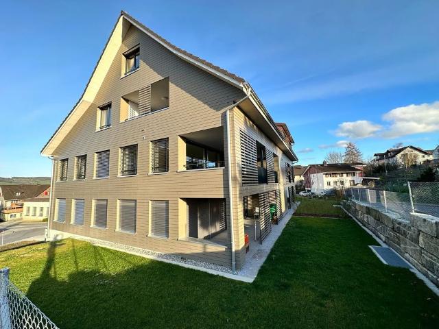 4.5 Zimmer, 150 m², 2. Stock