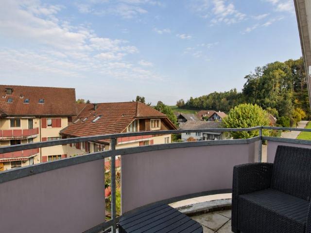 4.5 Zimmer, 150 m², 2. Stock