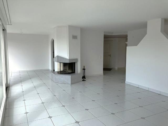 4.5 Zimmer, 150 m², 2. Stock