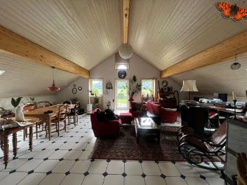 4.5 Zimmer, 152 m², 2. Stock