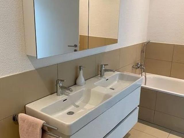 4.5 Zimmer, 155 m², 3. Stock