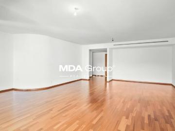 4.5 Zimmer, 158 m², 5. Stock
