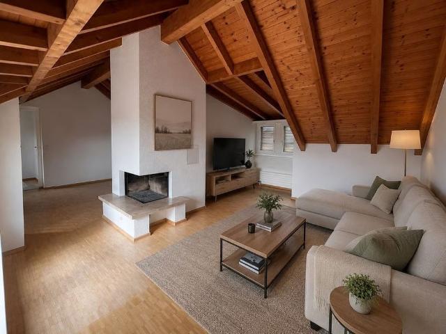 4.5 Zimmer, 159 m², 2. Stock