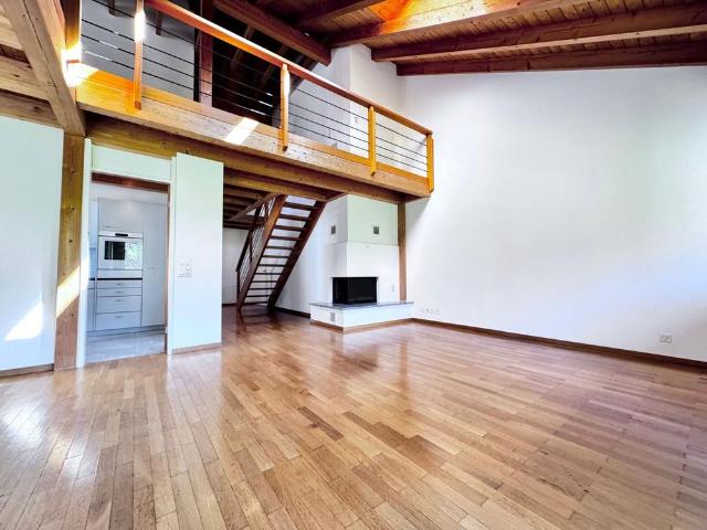4.5 Zimmer, 160 m², 2. Stock