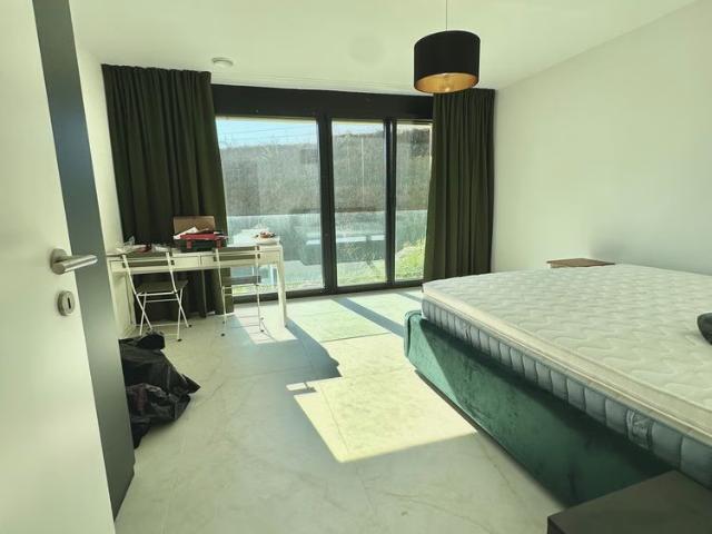 4.5 Zimmer, 161 m², EG