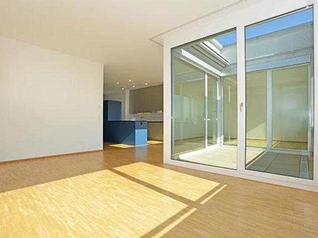 4.5 Zimmer, 167 m², 2. Stock