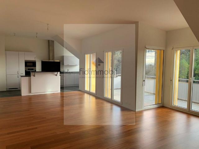 4.5 Zimmer, 168 m², 2. Stock