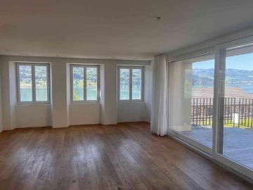 4.5 Zimmer, 169 m², 1. Stock