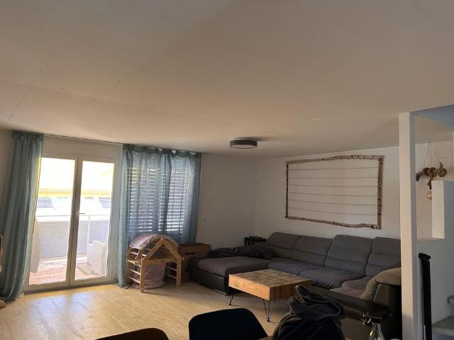 4.5 Zimmer, 175 m², 1. Stock
