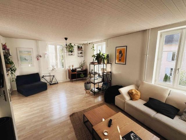 4.5 Zimmer, 176 m², 1. Stock