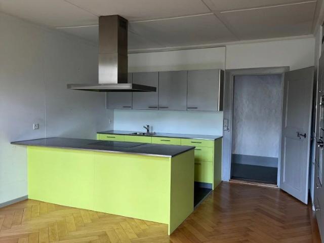 4.5 Zimmer, 180 m²