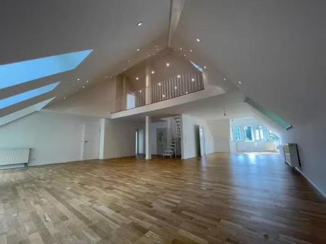 4,5 Zimmer 193 m² 1.495 € Kaltmiete Wohnungen in Carlsberg