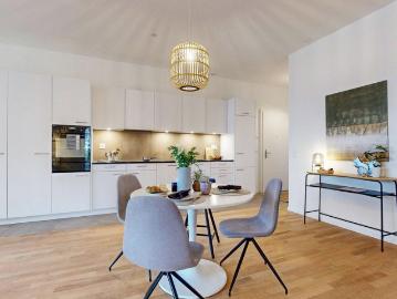 4.5 Zimmer, 103 m², 1. Stock