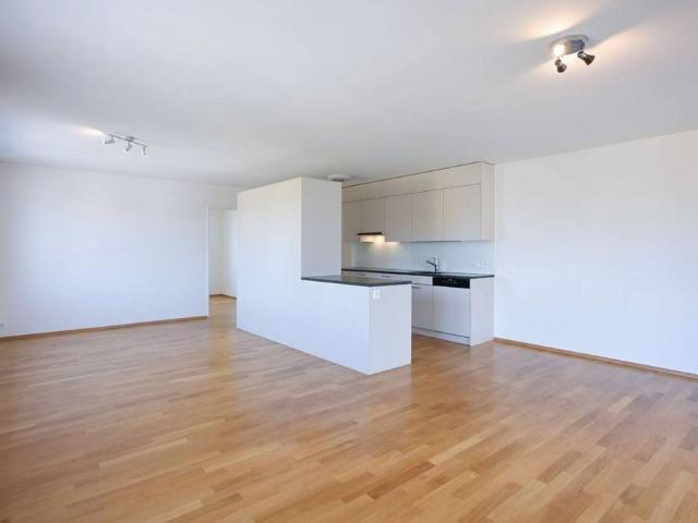 4.5 Zimmer, 103 m², 2. Stock