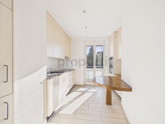 4.5 Zimmer, 100 m², 1. Stock
