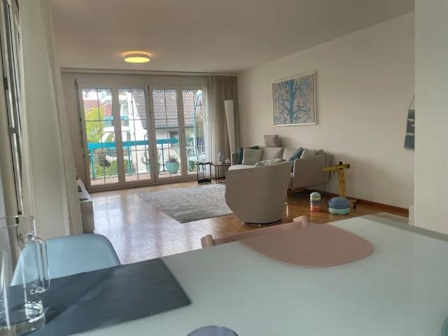 4.5 Zimmer, 100 m², 1. Stock