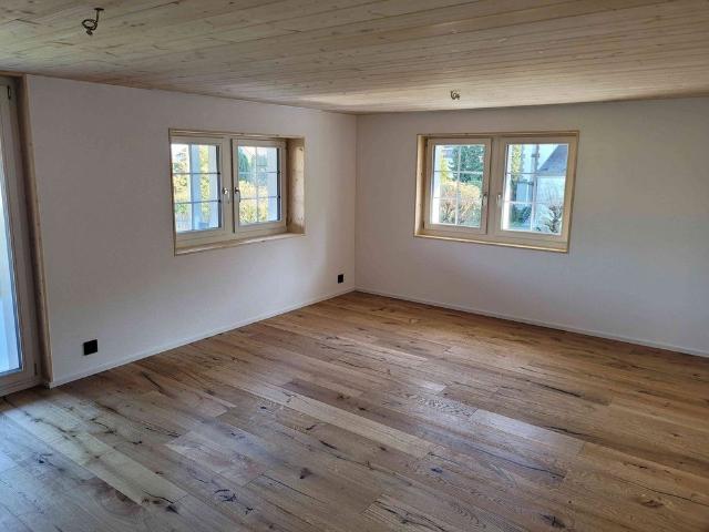 4.5 Zimmer, 100 m², 1. Stock