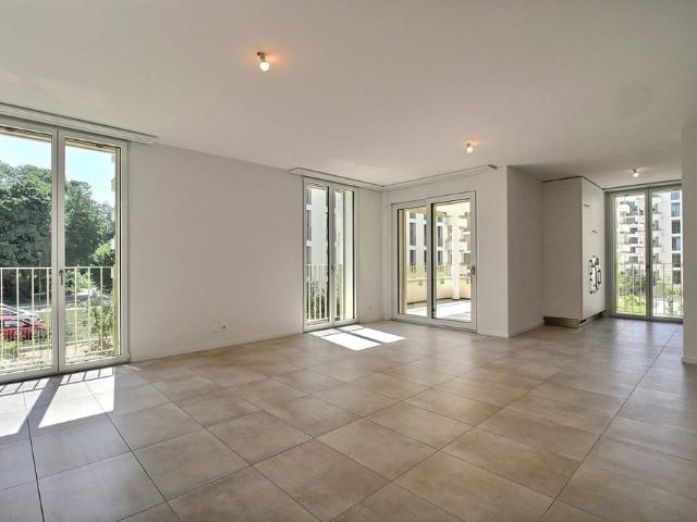 4.5 Zimmer, 100 m², 1. Stock